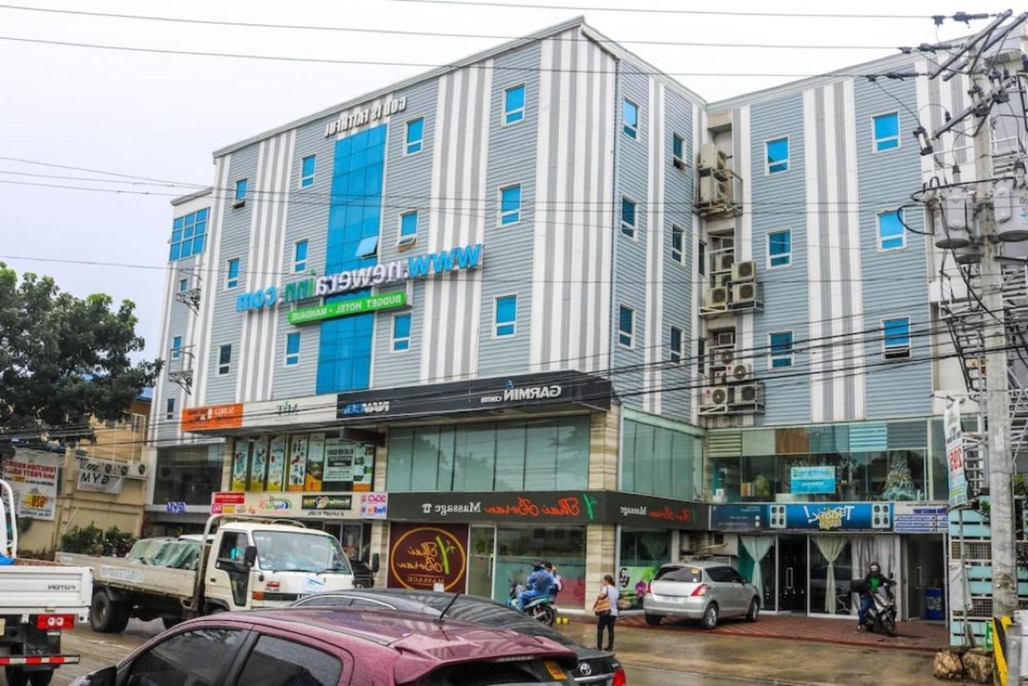 RedDoorz Plus near UV Mandaue Cebu Stadt Exterior foto